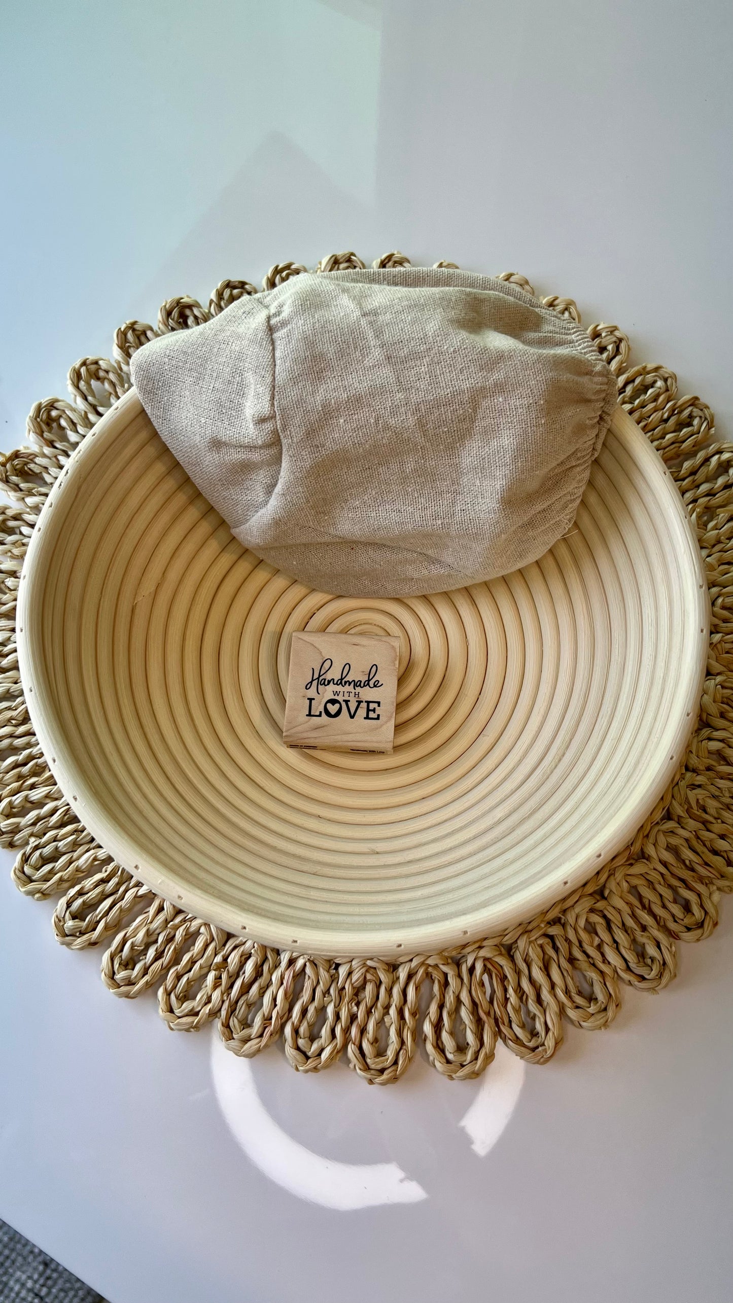 New Set Include: Banneton round 10” , Banneton Oval 9” , Whisk 13” , cleaning brush wood made and bamboo, lime bread 8”..