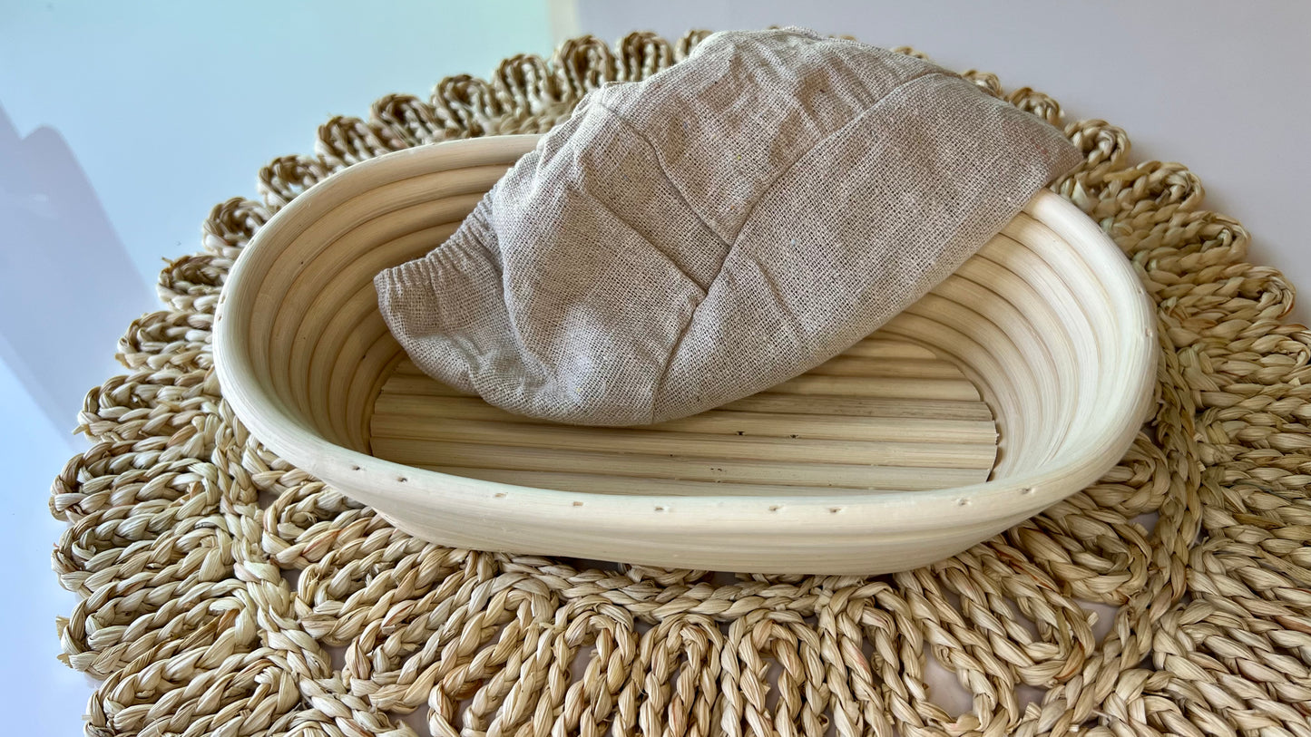 New Set Include: Banneton round 10” , Banneton Oval 9” , Whisk 13” , cleaning brush wood made and bamboo, lime bread 8”..
