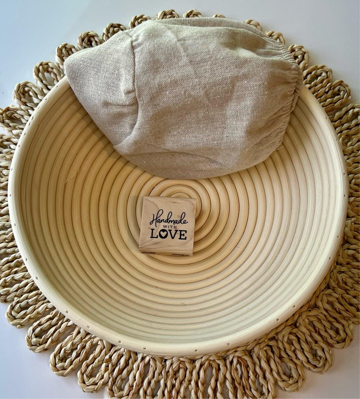 New Set Include: Banneton round 10” , Banneton Oval 9” , Whisk 13” , cleaning brush wood made and bamboo, lime bread 8”..
